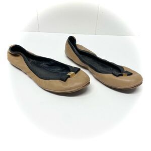 Tory Burch Eddie Logo Bow Two-Tone Ballerina Flat Clay Beige Size 8